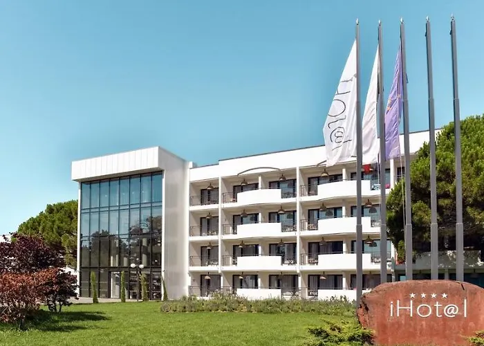 Ihot@l Sunny Hotel 4*